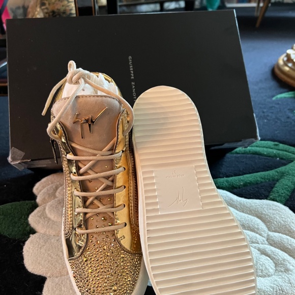 Giuseppe Zanotti shoes - Picture 5 of 5